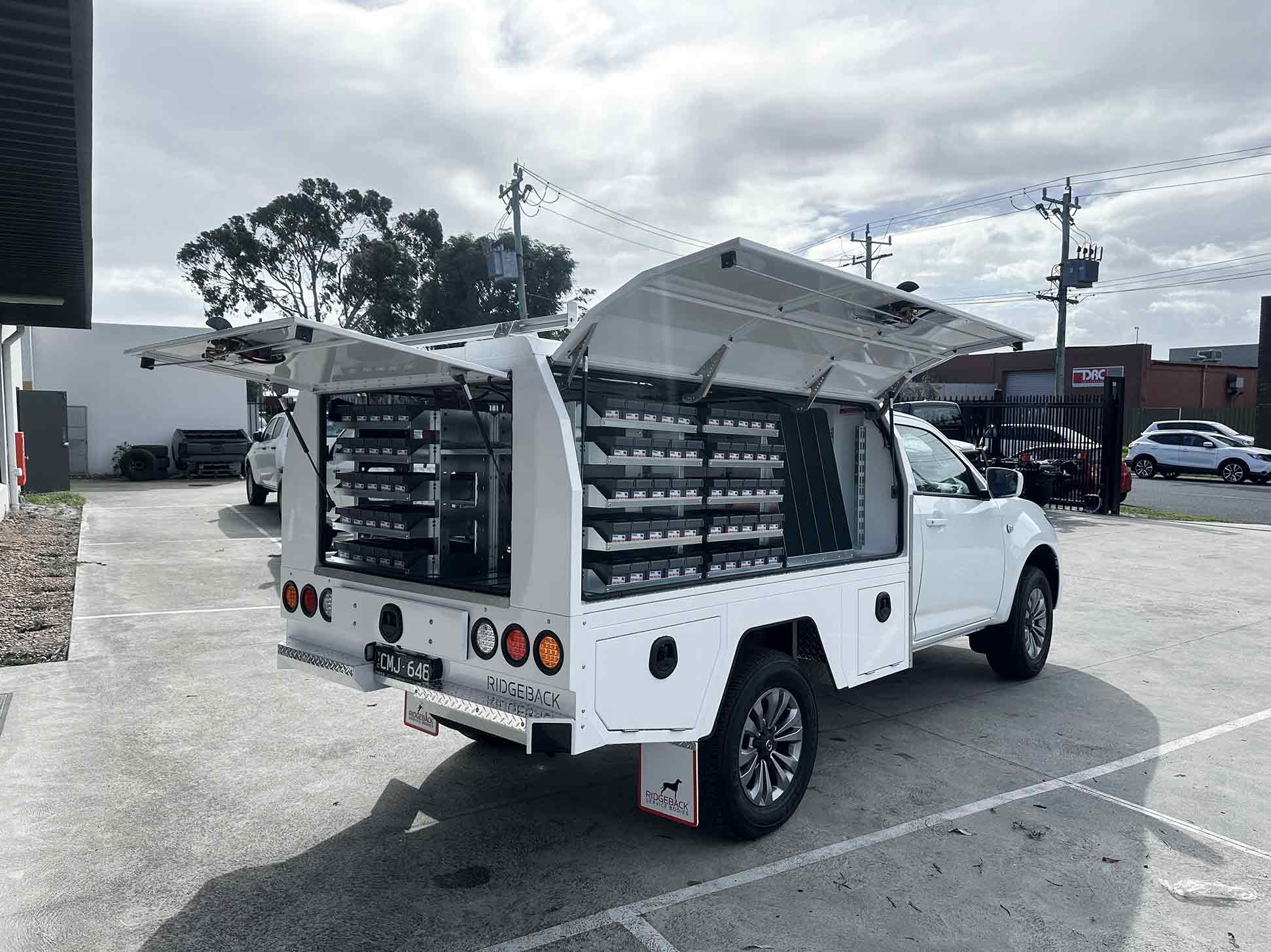 Mobile Ridgeback Ultimate Guide to Setting Up a Mobile Workshop in Your Ute